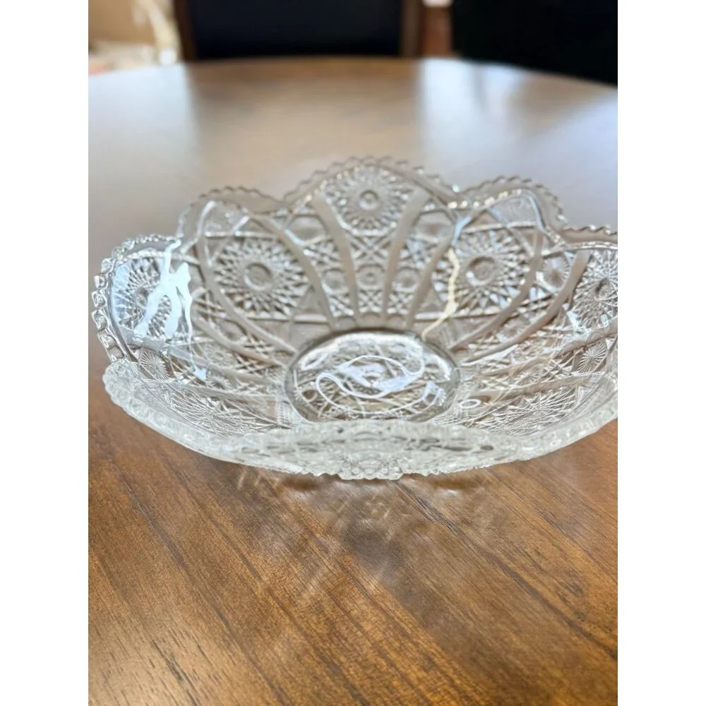 Vintage Imperial Glass Daisy & Button Round Bowl Sawtooth Edge Serving Piece